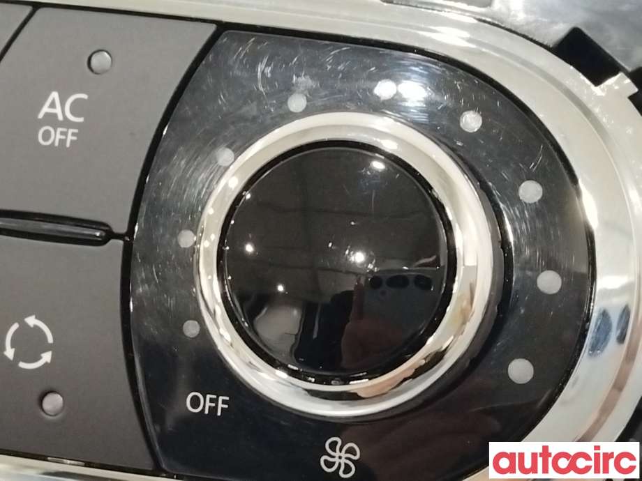 Varmeapparat betjening til Renault Captur 2013-2020 (Type I)  (RENAULT|275108796R)