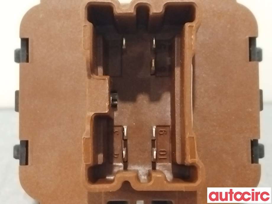 Bryter ruteheis til Renault Captur 2013-2020 (Type I)  (RENAULT|254113300R)