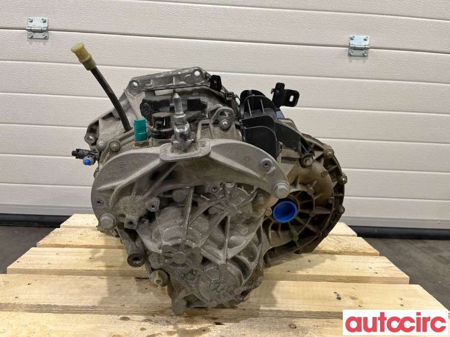 Girkasse manuell 6-trinn til Nissan NV300 2016-->>  (NISSAN|3201002Q4K|PF6-050)