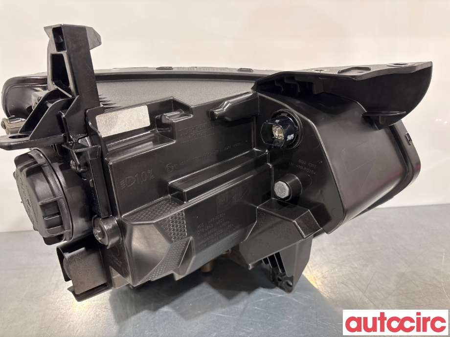 Frontlykt venstre halogen til Kia Niro EV 2022-->> (KIA|92101AT100)