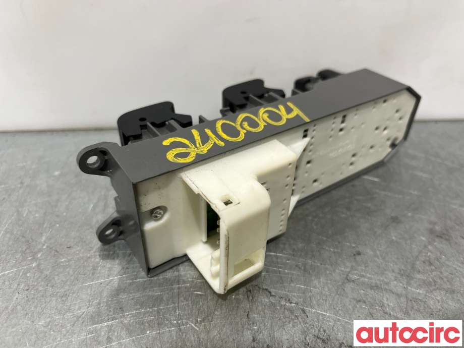 Bryter ruteheis til Toyota RAV4 2006-2009 (Type III, Fase 1)  (TOYOTA|8482012520|)