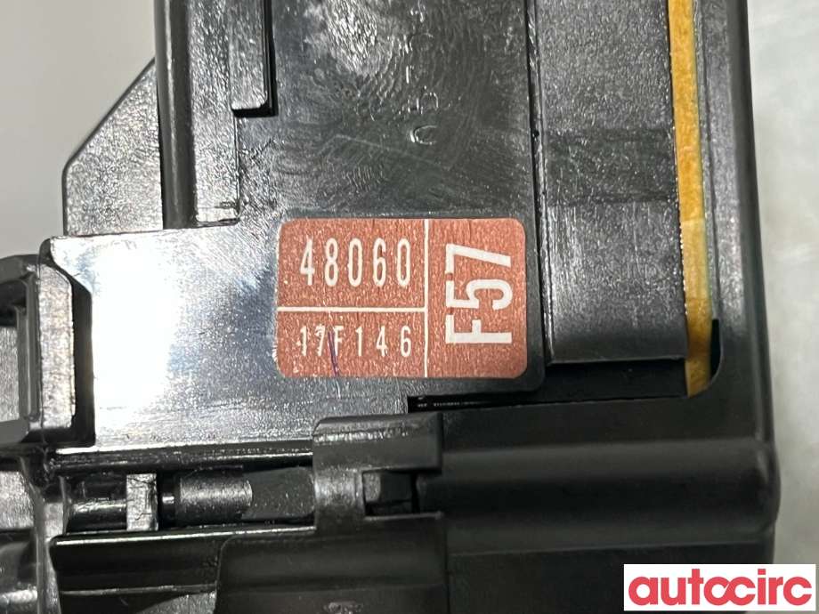 Bryter visker til Toyota RAV4 2006-2009 (Type III, Fase 1)  (TOYOTA|8465248060||8465247040)