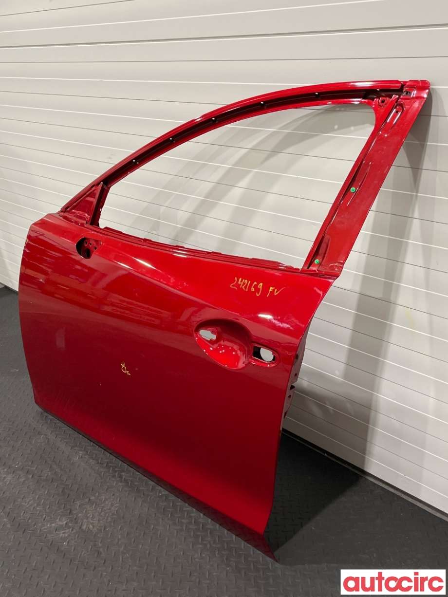 Dør venstre foran til Mazda 3 2013-2016 (Type III, Fase 1)  (MAZDA|BHY0-59-02XF)