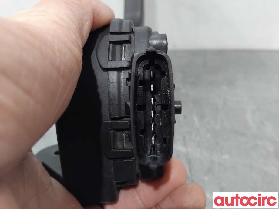 Pedal gass til Hyundai i30 2007-2012 (Type I)  (HYUNDAI|327002R320|)