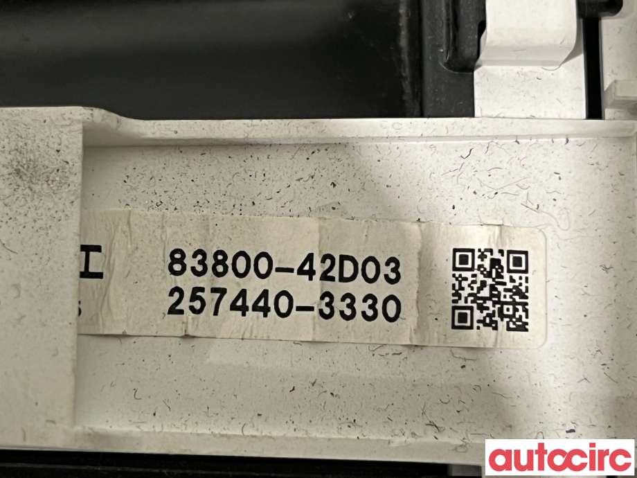Instrumentpanel til Toyota RAV4 2006-2009 (Type III, Fase 1)  (TOYOTA|8380042D03|257440-3330|83800-42D03)