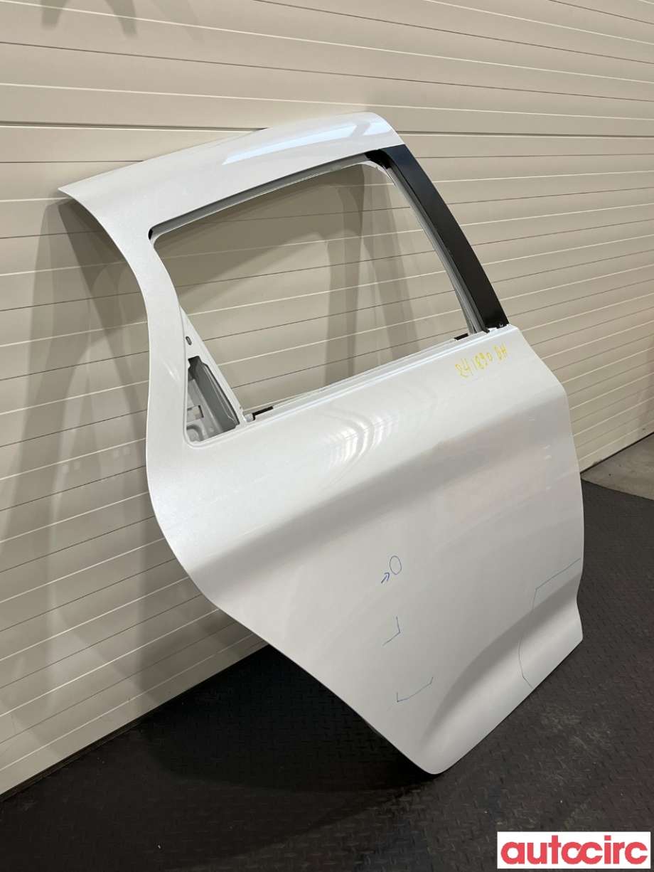 Dør høyre bak til Renault Zoe 2013-2019 (Fase 1)  (RENAULT|821008742R)