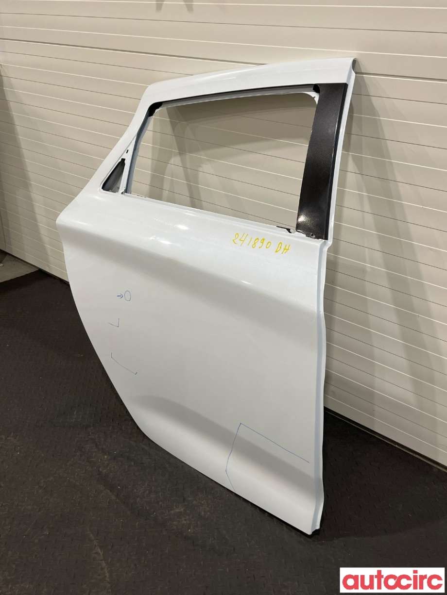 Dør høyre bak til Renault Zoe 2013-2019 (Fase 1)  (RENAULT|821008742R)