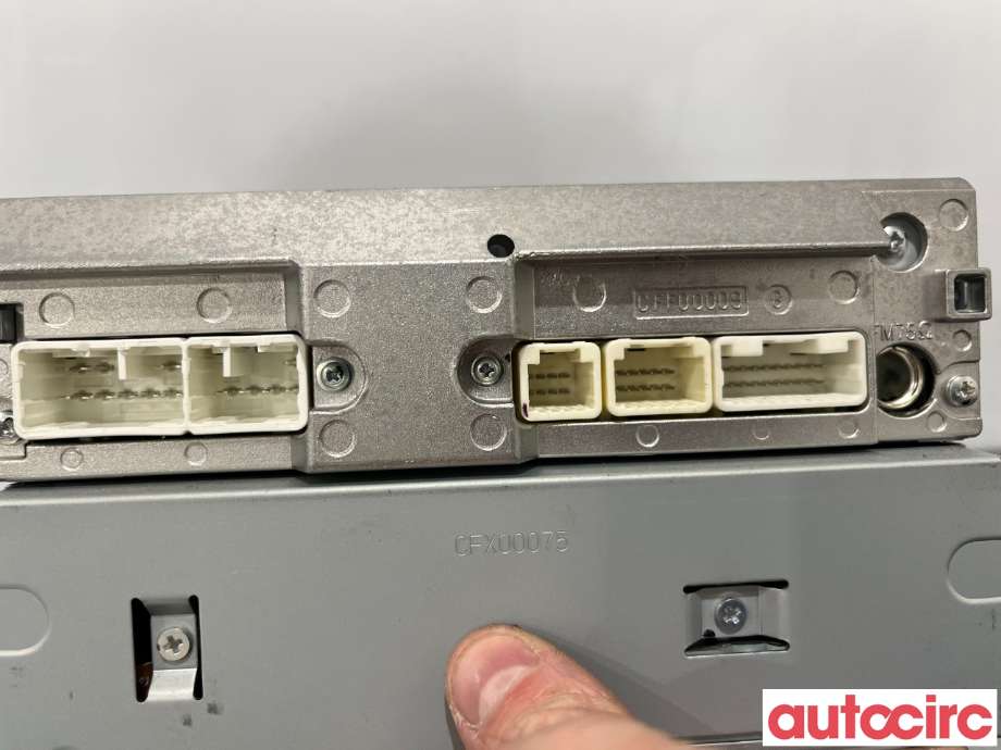 Bilstereo til Toyota RAV4 2006-2009 (Type III, Fase 1)  (TOYOTA|8612042220|CQ-TT3571A|86120-42220)