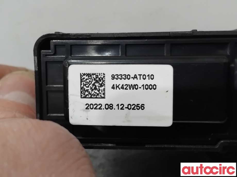 Bryter diverse til Kia Niro EV 2022-->>  (KIA|93330AT010FHV|4K42W0-1000|93330-AT010)