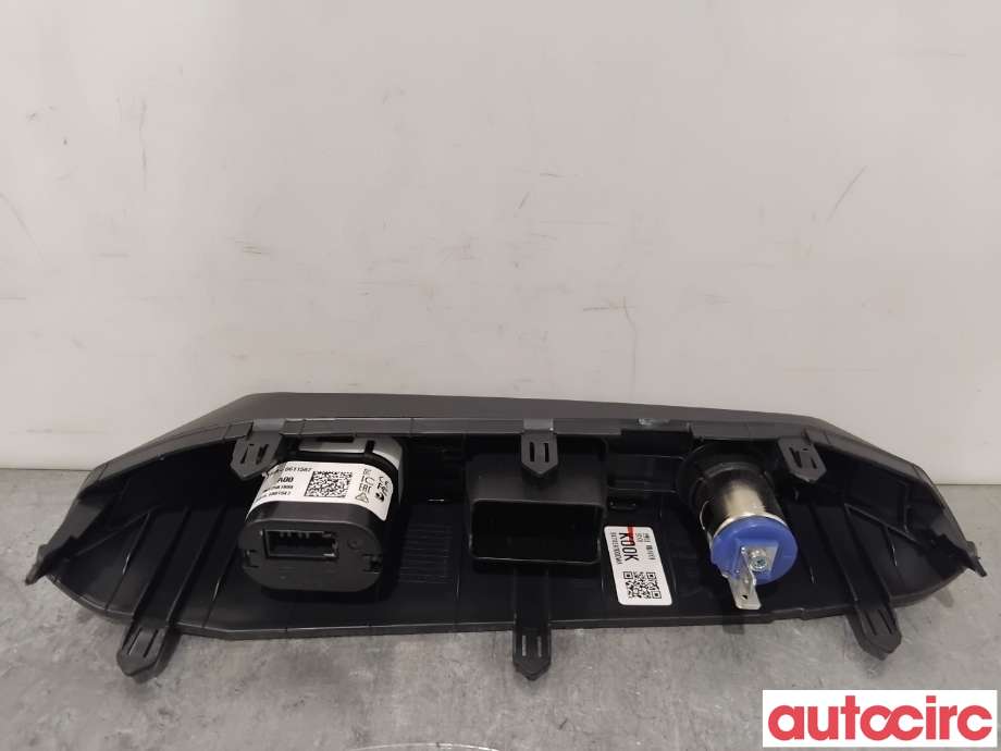 Diverse deler til Kia Niro EV 2022-->> (KIA|96125AT000WK||96125AT000)