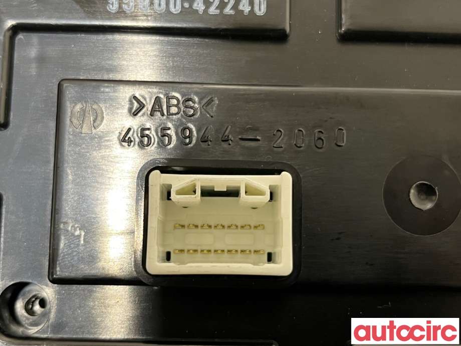 Varmeapparat betjening til Toyota RAV4 2006-2009 (Type III, Fase 1)  (TOYOTA|5590042240B0|)