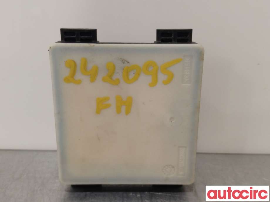 Sensor radar til Ford Mustang Mach-e 2020-->>  (FORD (US)|2657693|ML3T-14H031-AJ)