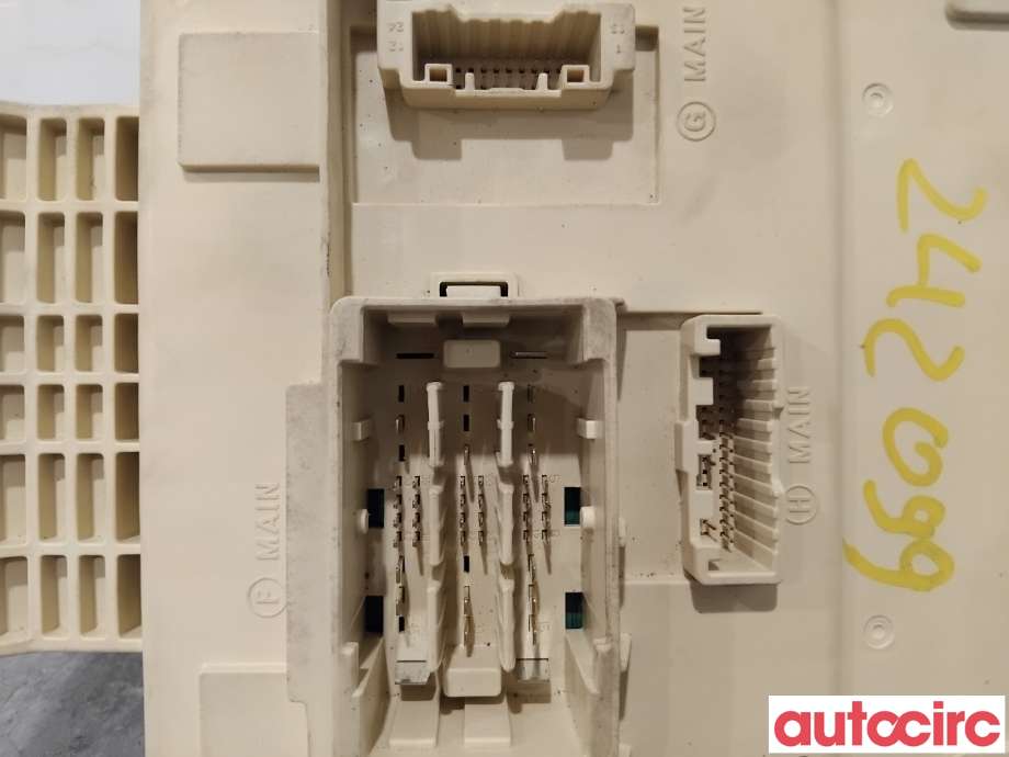 Sikringsboks til Kia EV6 2021-->>  (KIA|91950CV101||91950-CV101)