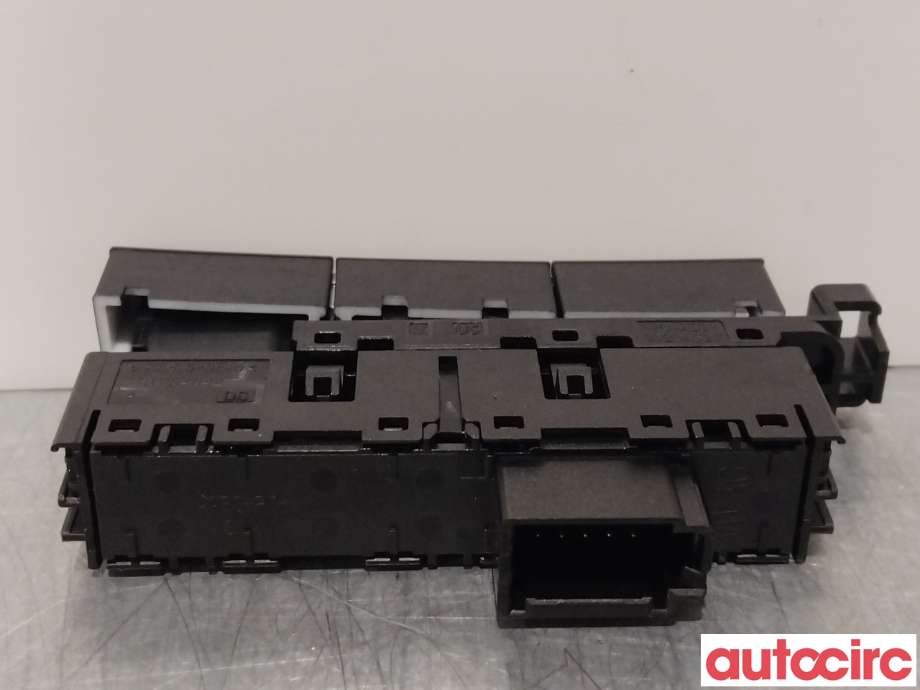 Bryter diverse til VW Golf VII 2012-2017 (Fase 1)  (VOLKSWAGEN|5G1927238E)