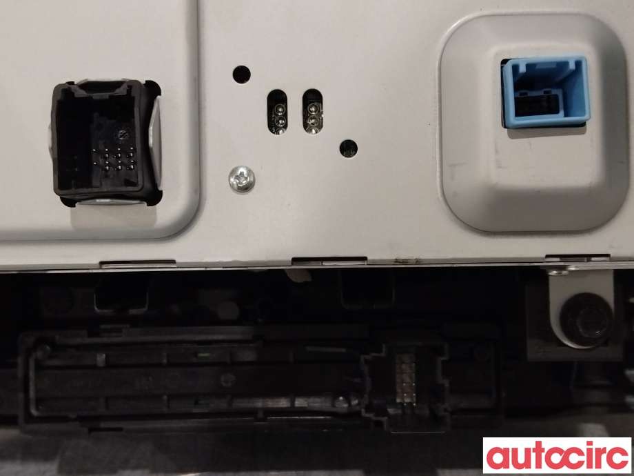 Multimedia display (MCU - Media Controller Unit) til Opel Insignia A 2009-2014 (OPEL|42452241|652508805|42507400)