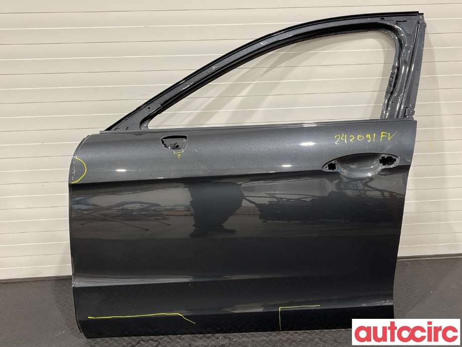 Dør venstre foran til Porsche Panamera, 2017-->> (Type II) (971) (971) (PORSCHE|971831021Y)