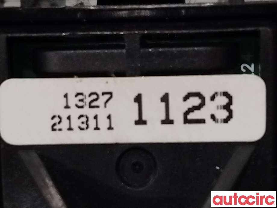 Bryter elektrisk håndbrekk/parkbrems til Opel Insignia A 2009-2014  (OPEL|13271123)