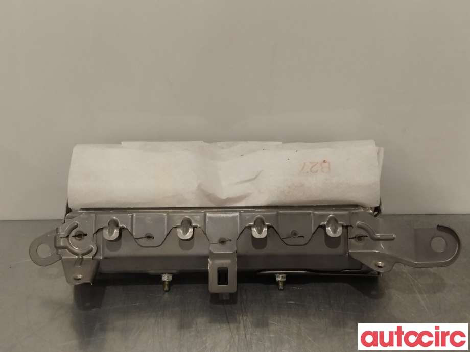 Airbag kne til Lexus CT 2010-2020  (LEXUS|7390076010C0|)