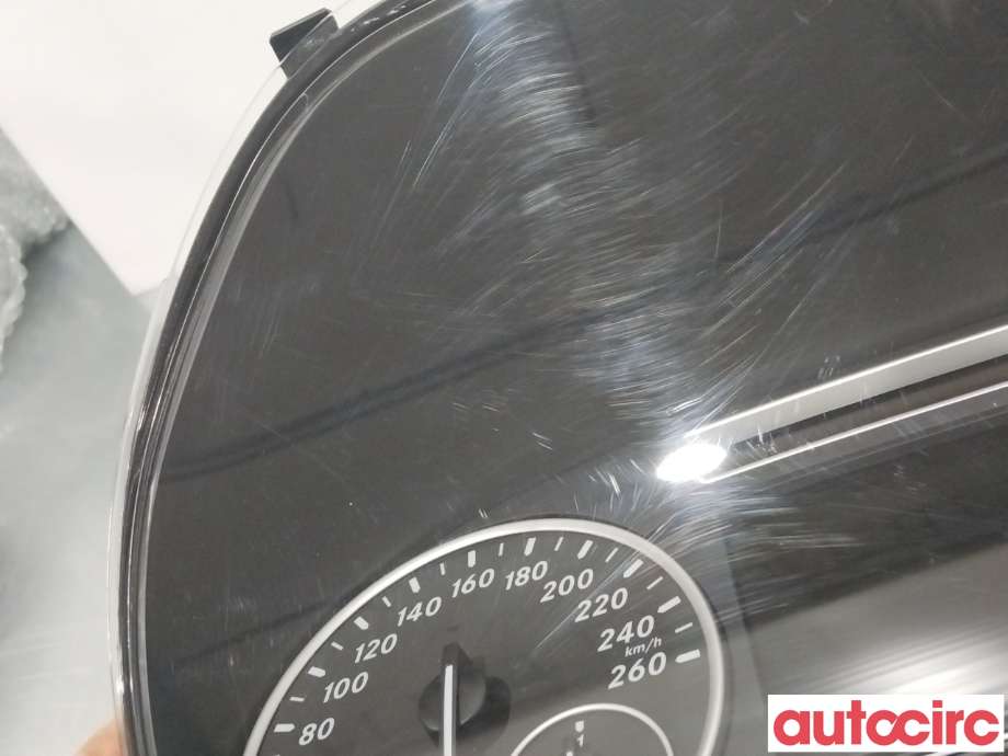 Instrumentpanel til Mercedes B-Klasse 2011-2018 (W246) (W246) (MERCEDES|A2469006811)
