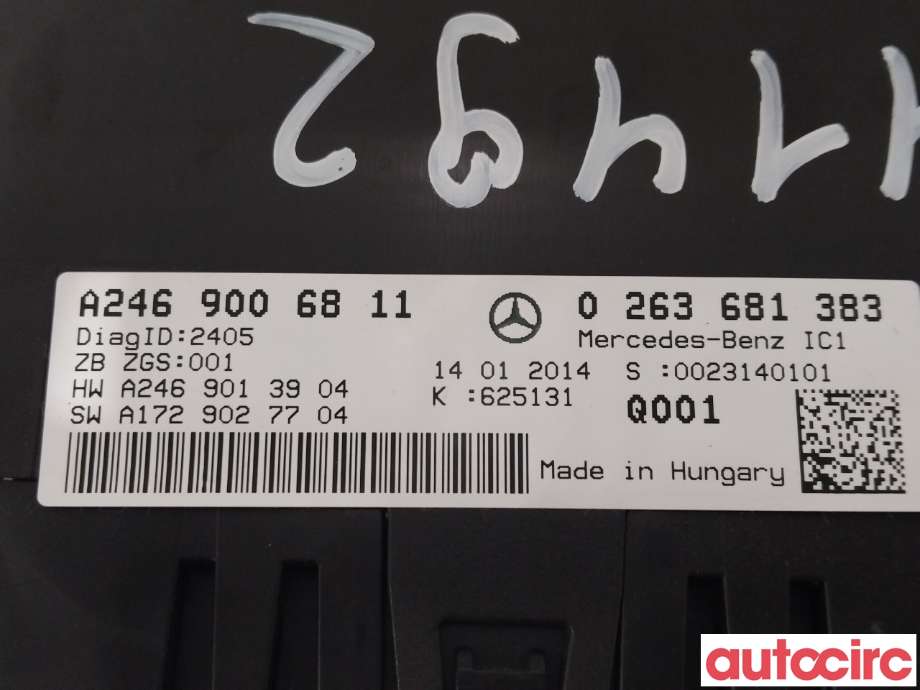 Instrumentpanel til Mercedes B-Klasse 2011-2018 (W246) (W246) (MERCEDES|A2469006811)
