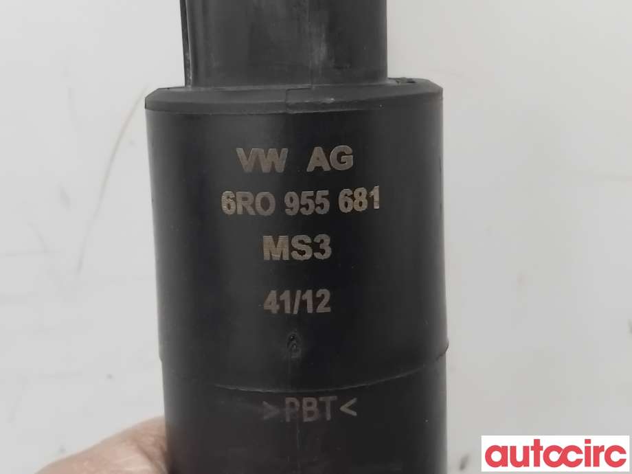 Spylerpumpe til VW Golf VII 2012-2017 (Fase 1)  (VOLKSWAGEN|6R0955681|)