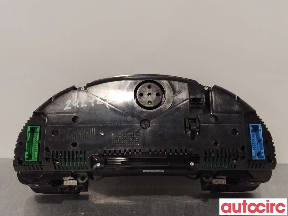 Instrumentpanel til Audi A4 2004-2008 (Type III) (B7) (B7) (AUDI|8E0920901GX|8E0920901G)