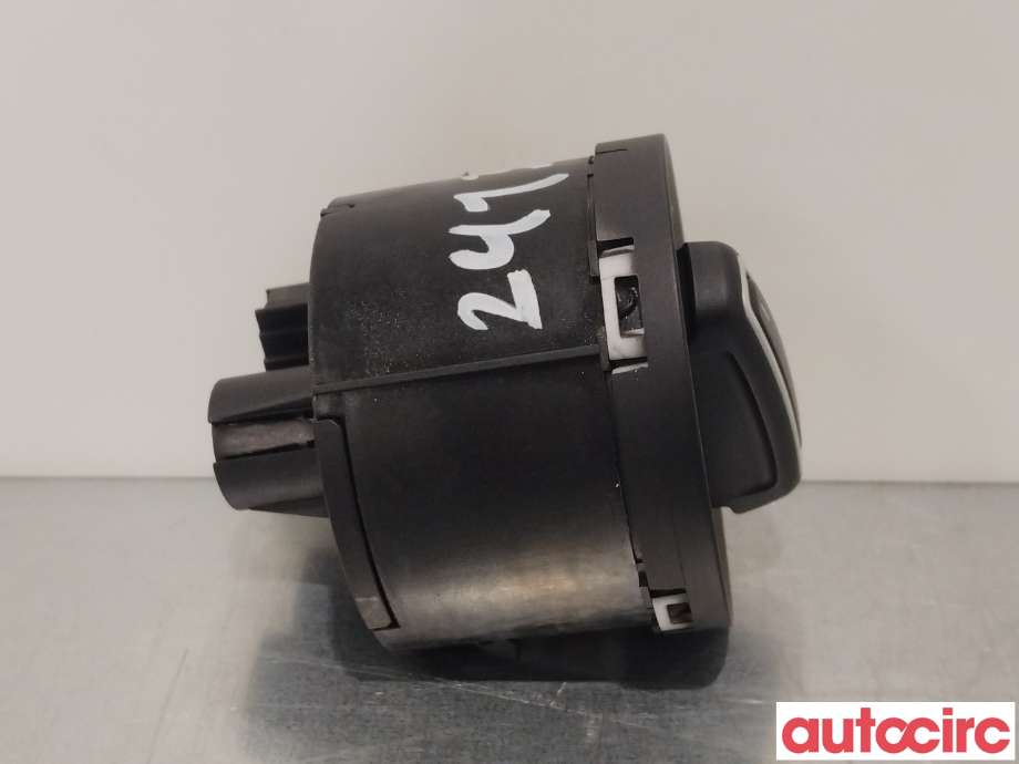 Bryter lys til VW Tiguan 2016-2020 (Type II, Fase 1)  (VOLKSWAGEN|5G0941431BE)