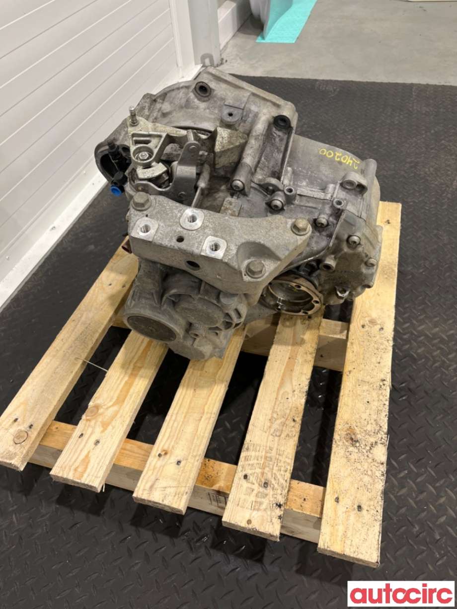 Girkasse manuell 6-trinn til VW Passat 2005-2010 (B6) (B6) (VOLKSWAGEN|02Q300042LX|JLR|02Q300011BT)