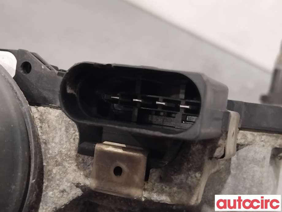 Viskermotor frontrute til VW Sharan 2010-->> (Type II)  (VOLKSWAGEN|7N1955023A|1397220629)