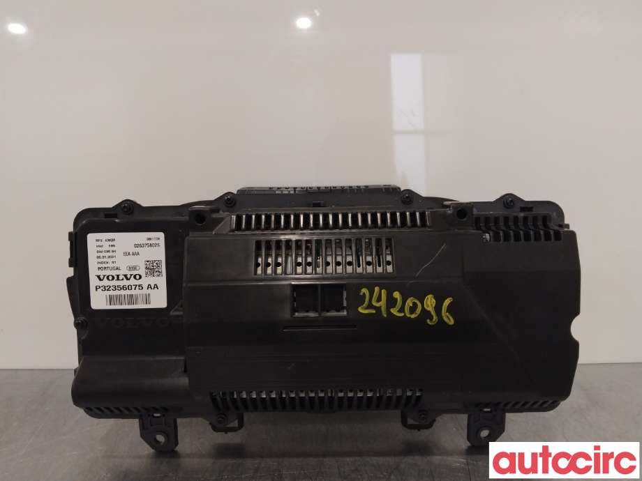 Instrumentpanel til Volvo XC40 2018-2024  (VOLVO|36003414|32356075)