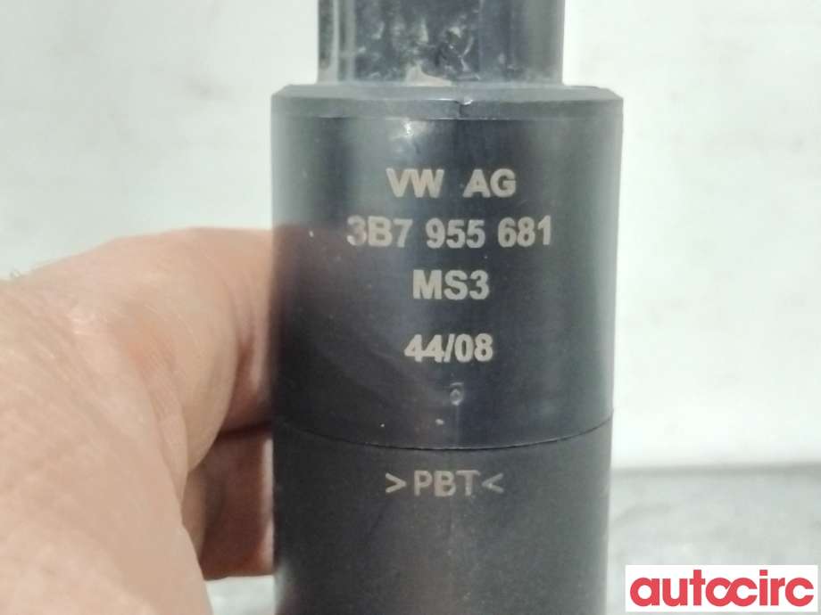 Spylerpumpe til Audi A3 2009-2012 (Type II, Fase 2)  (AUDI|3B7955681|)
