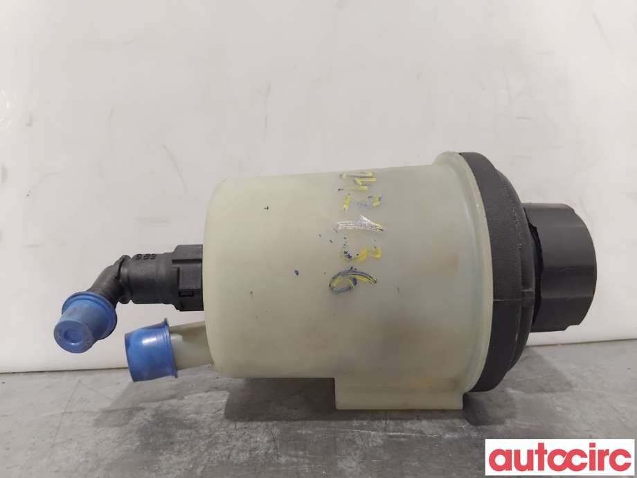 Servo oljebeholder til Volvo V60/V60 CC, 2013-2018 (Type I, Fase 2)  (VOLVO|31302576)