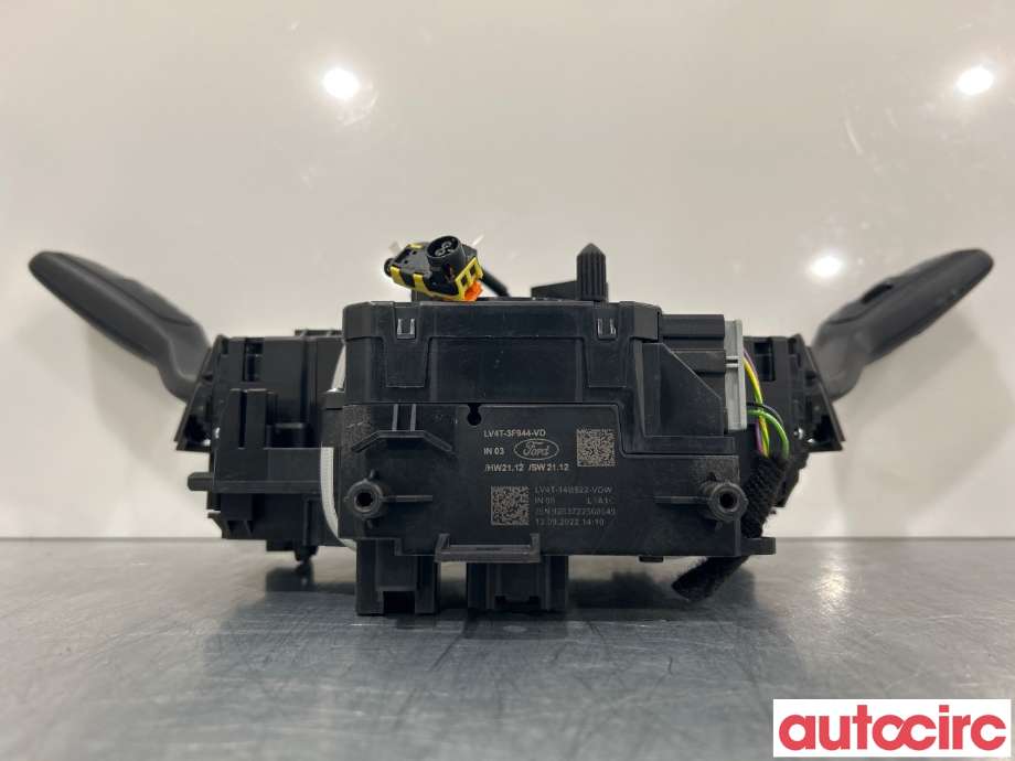 Bryter combi til Ford Kuga 2019-->> (Type III)  (FORD|2461490|2425267|2113279)