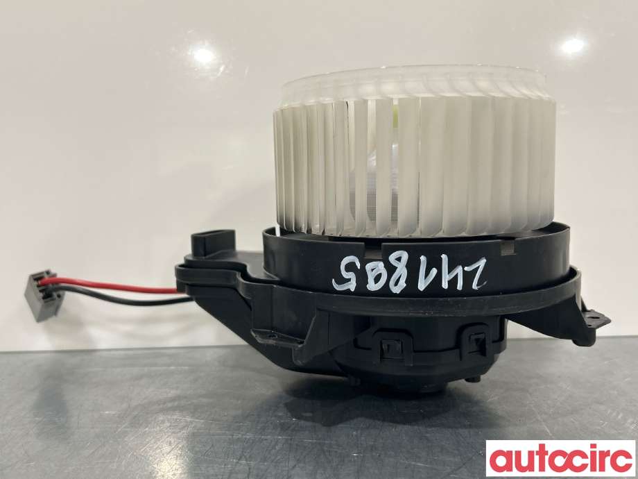 Varmeapparat motor til Ford Kuga 2019-->> (Type III) (FORD|2587601|JX6A-19846-GA)