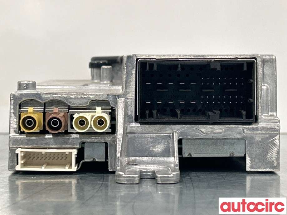 Bilstereo diverse til BMW 3-Serie 2018-->> (G20) (G20) (BMW|65125B44D47|6512R35A7DDA2)