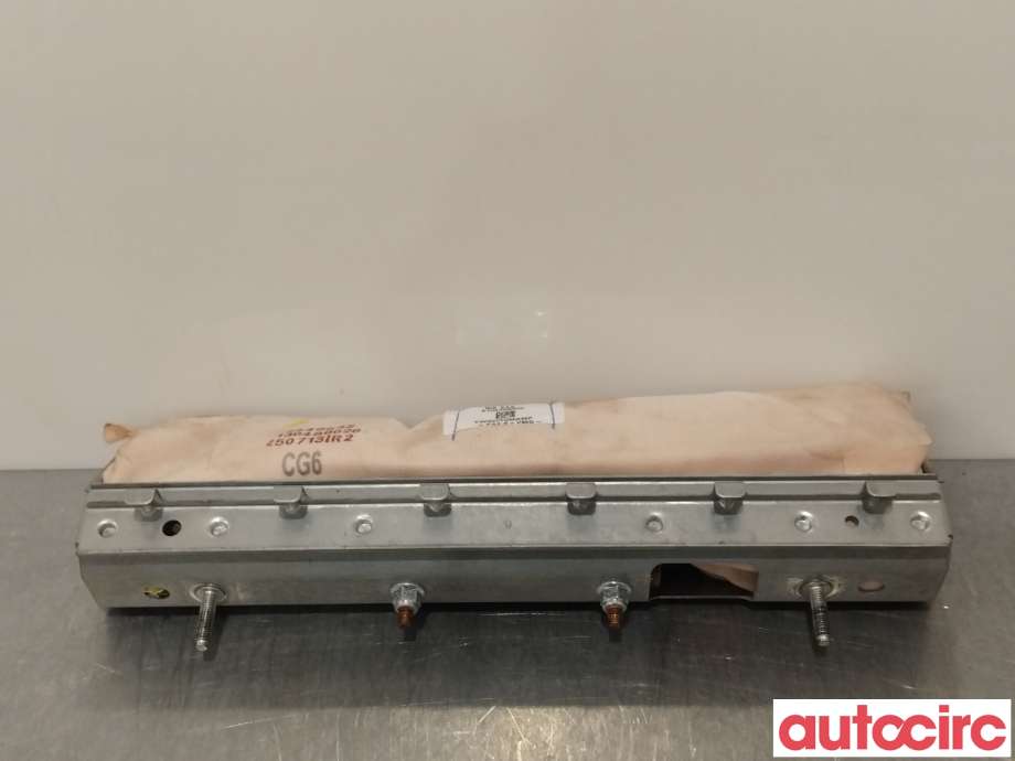 Airbag kne til Jeep Grand Cherokee 2012-2020 (JEEP|5SG30DX9AA|P1NU89DX9AE)
