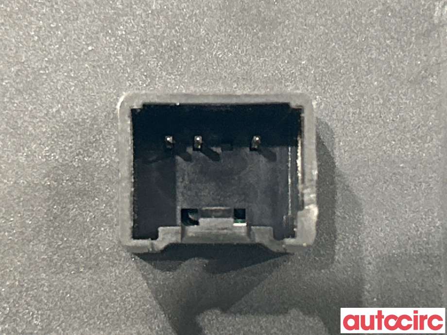 Bryter ruteheis til Ford Mondeo 2011-2014 (Type IV, Fase 2)  (FORD|1681008|AM2T-14A132-BA)