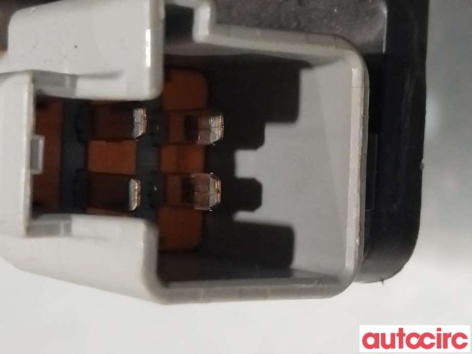 Bilstereo høyttaler til Jeep Grand Cherokee 2012-2020 (JEEP|5035130AC)