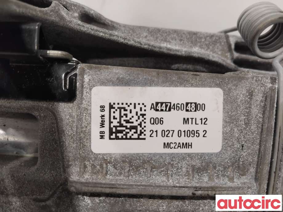 Rattaksel til Mercedes Vito 2014-->> (W447) (W447) (MERCEDES|A4474604800|)
