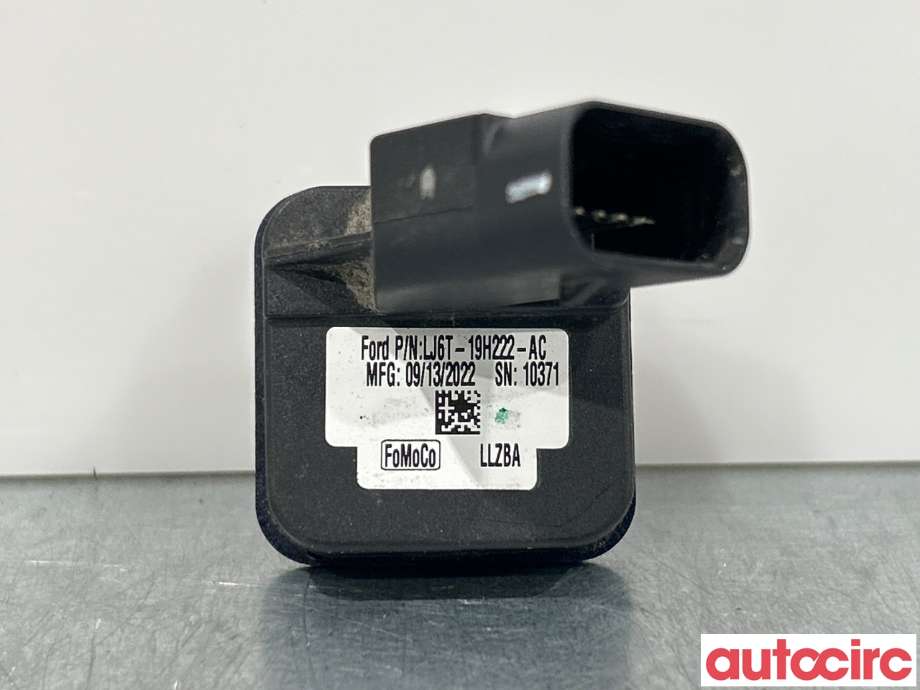 Kamera til Ford Kuga 2019-->> (Type III) (FORD|2536409|LJ6T-19H222-AC)