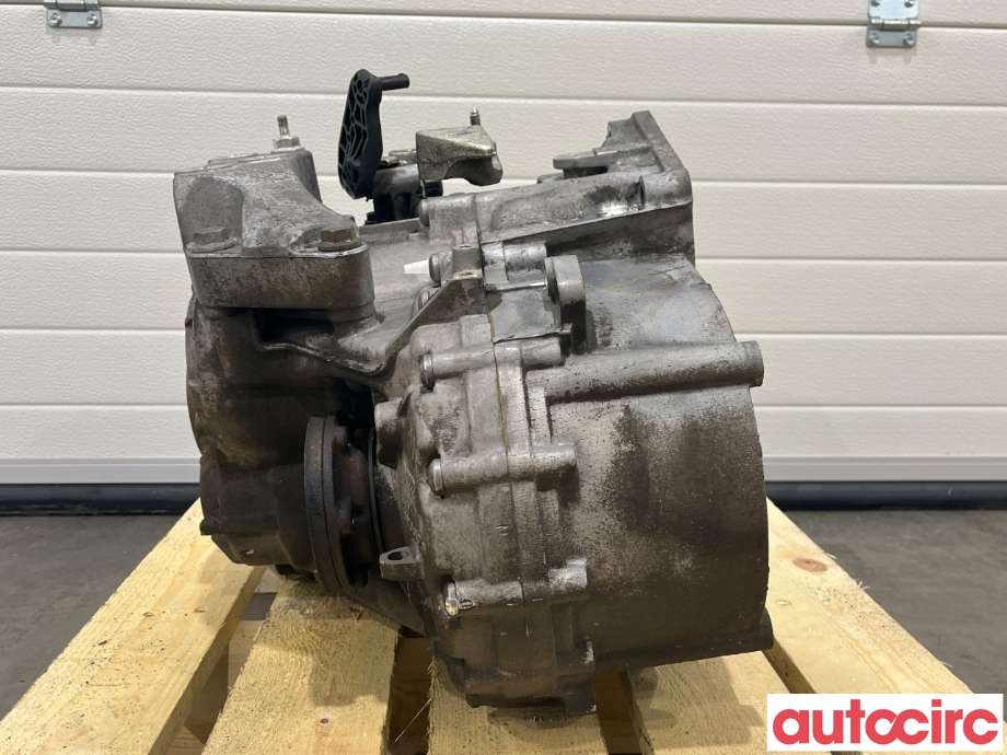 Girkasse manuell 6-trinn til VW Passat 2011-2015 (B7) (B7) (VOLKSWAGEN|02Q300013P|LPR)