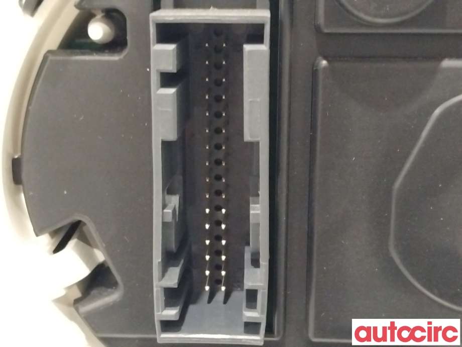 Instrumentpanel til Ford Fiesta 2008-2012 (Type VI, Fase 1)  (FORD|1786850|8A6T-10849-CN)
