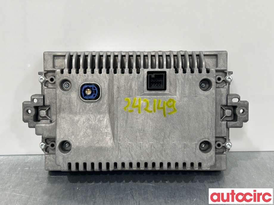 Multimedia display (MCU - Media Controller Unit) til Mercedes C-Klasse 2011-2014 (Fase 2) (W204) (W204) (MERCEDES|A1729004004|A2049010603)