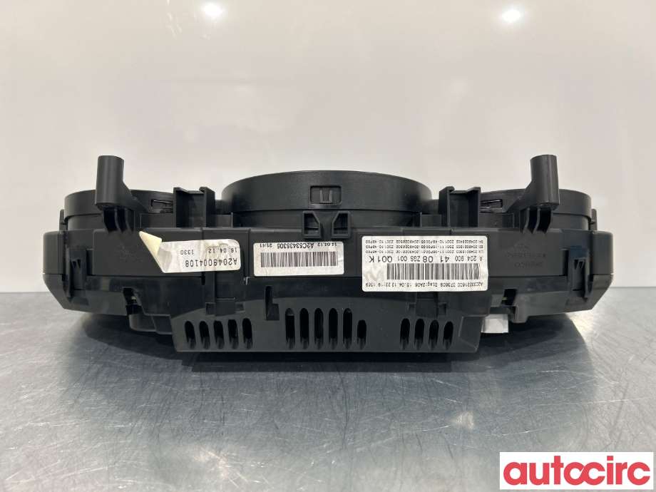 Instrumentpanel til Mercedes C-Klasse 2011-2014 (Fase 2) (W204) (W204) (MERCEDES|A2049004108)