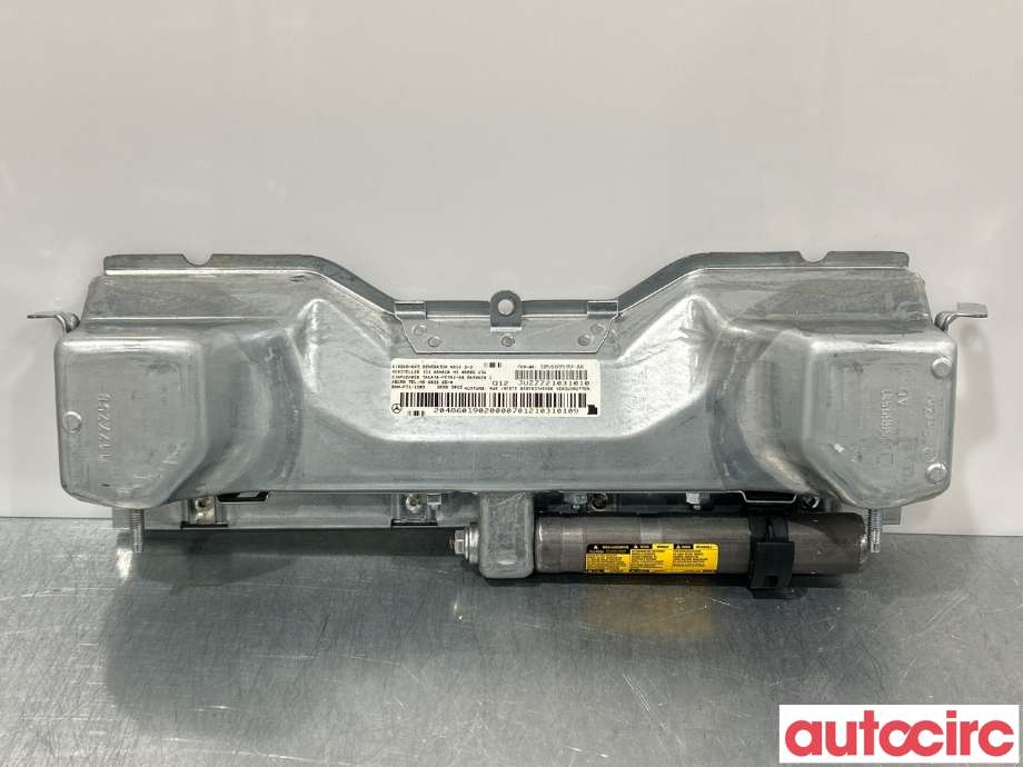 Airbag kne til Mercedes C-Klasse 2011-2014 (Fase 2) (W204) (W204) (MERCEDES|A2048601902|)