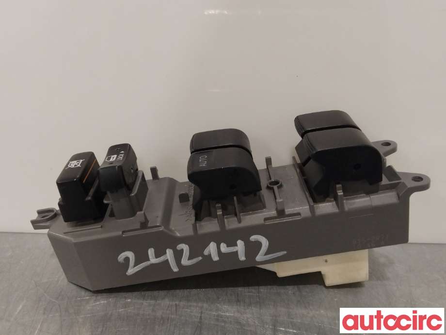 Bryter ruteheis til Toyota RAV4 2006-2009 (Type III, Fase 1)  (TOYOTA|8482042190|)