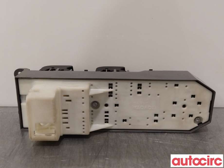 Bryter ruteheis til Toyota RAV4 2006-2009 (Type III, Fase 1)  (TOYOTA|8482042190|)