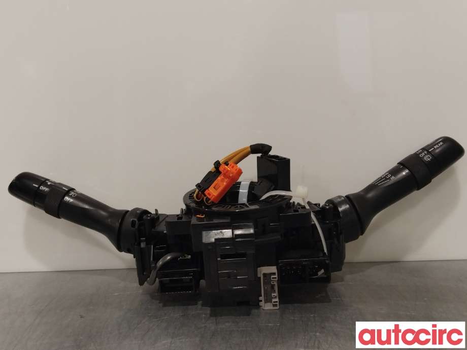 Bryter combi til Toyota RAV4 2006-2009 (Type III, Fase 1)  (TOYOTA|8430648030)