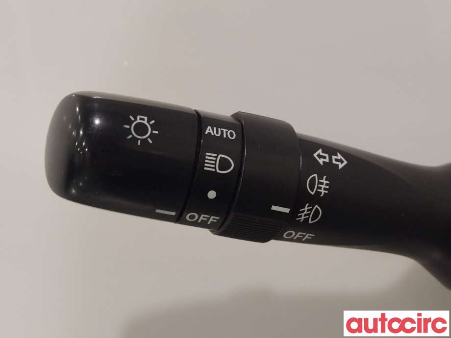Bryter combi til Toyota RAV4 2006-2009 (Type III, Fase 1)  (TOYOTA|8430648030)