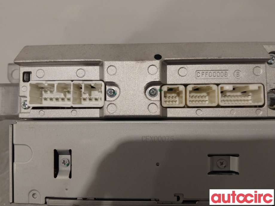 Bilstereo til Toyota RAV4 2006-2009 (Type III, Fase 1)  (TOYOTA|8612042220)